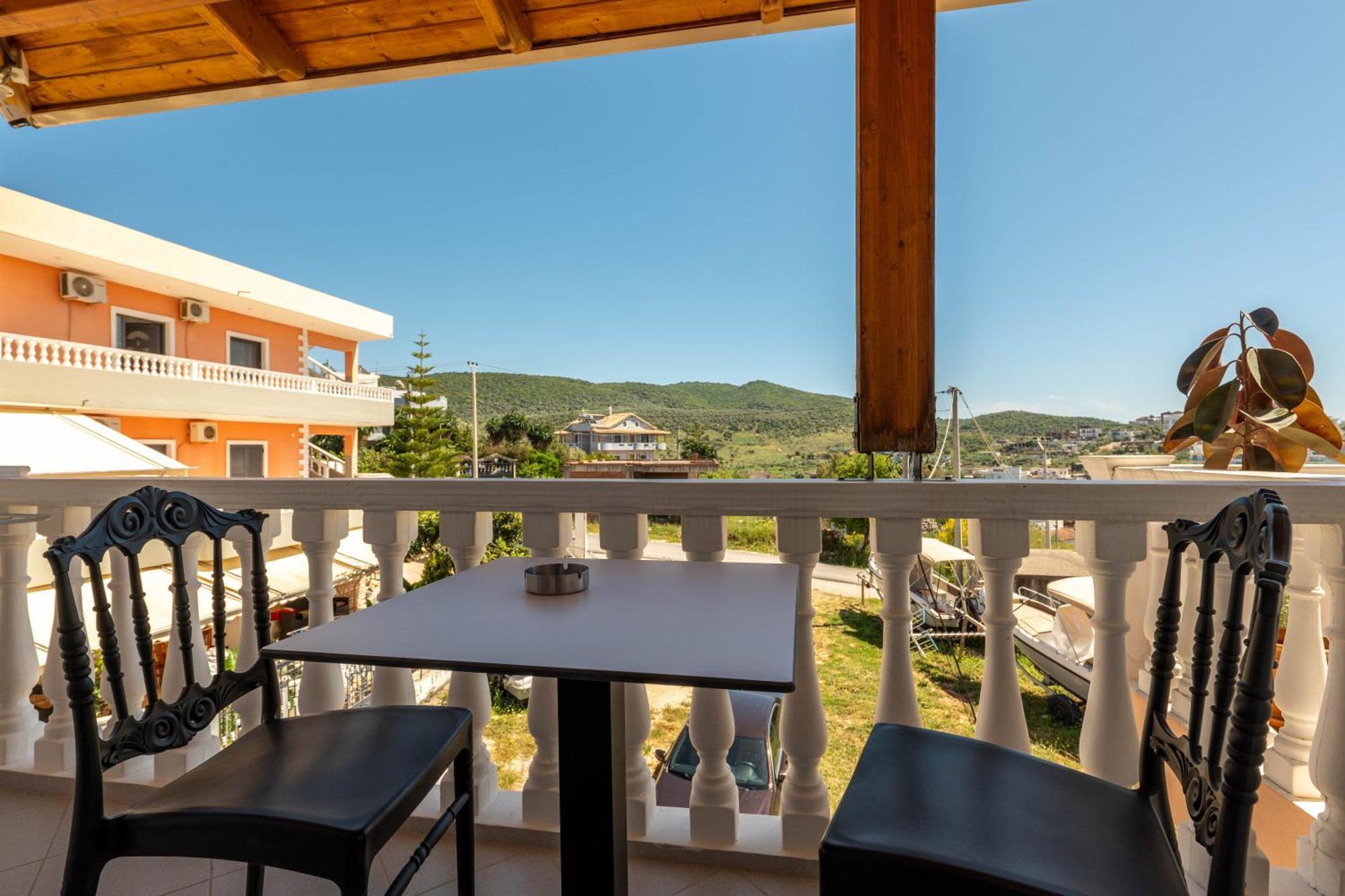 Villa Sunny Ksamil Exterior foto