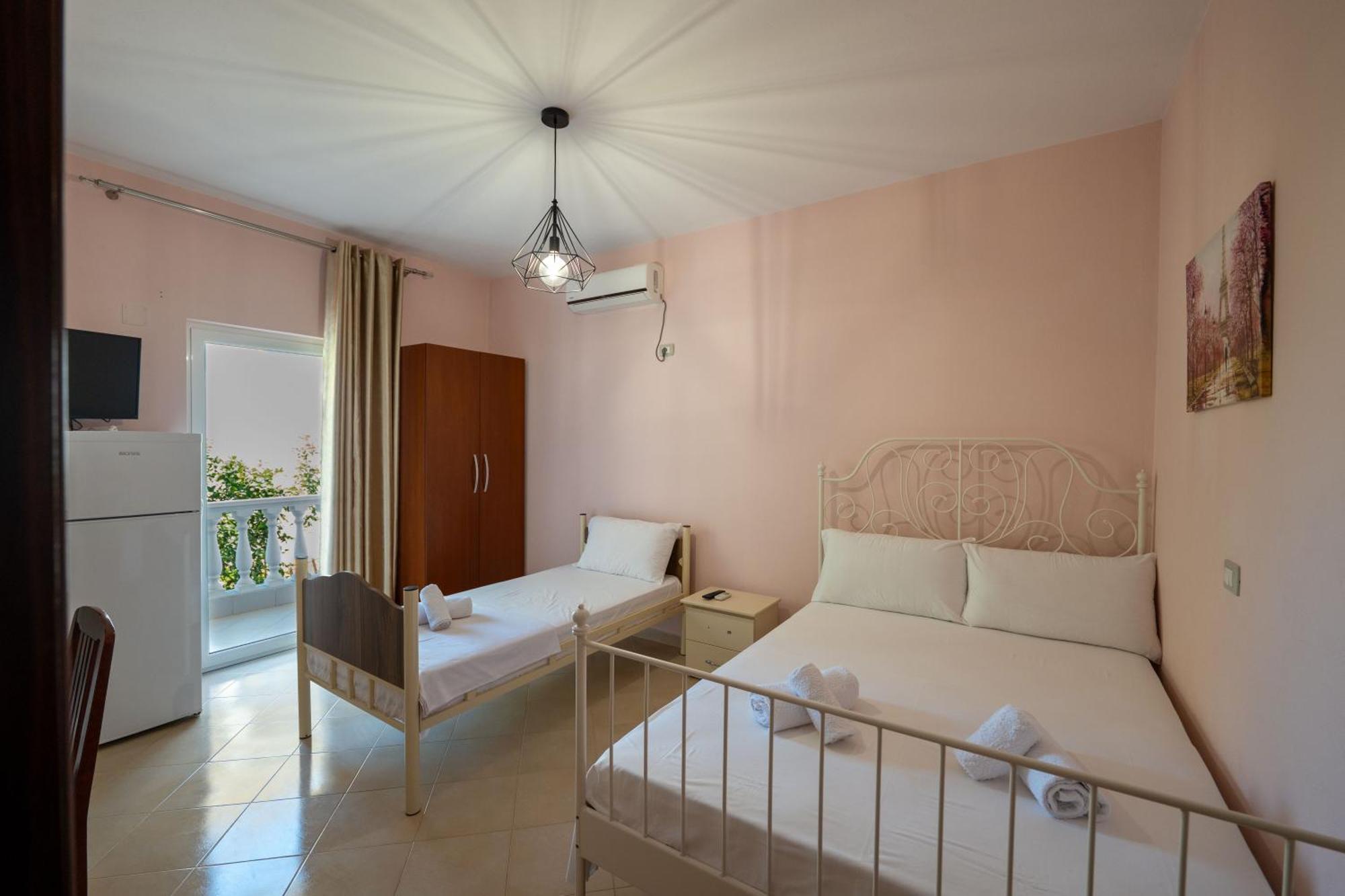Villa Sunny Ksamil Exterior foto
